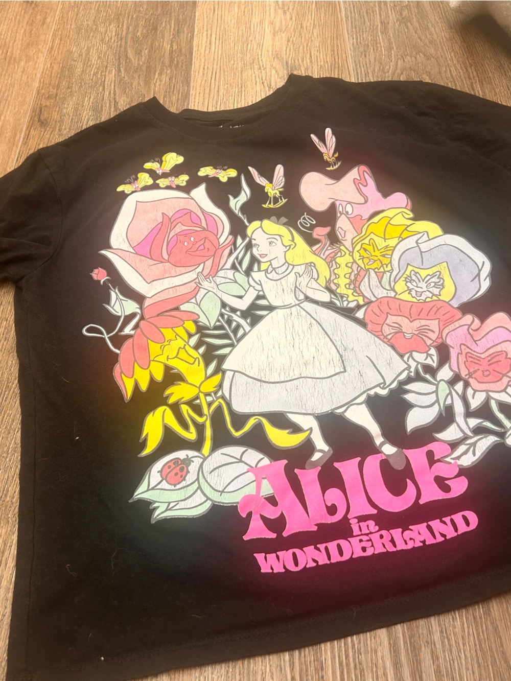 Disney alice in wonderland graphic Tee